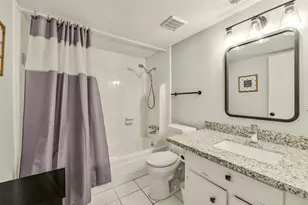 15719 Stonehaven Dr, Houston, TX 77059 - Photo 22