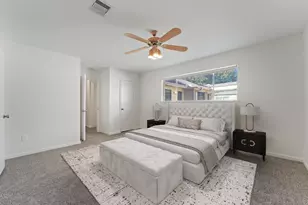 10614 Lynbrook Dr, Houston, TX 77042 - Photo 10