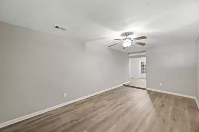 605 West Avenue, Pasadena, TX 77502 - Photo 6