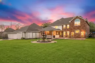 4610 Round Rock Ct, Sugar Land, TX 77479 - Photo 2