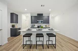 7715 Inwood Hls Ln, Houston, TX 77088 - Photo 14