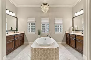 51 Woodglade Way, The Woodlands, TX 77375 - Photo 26