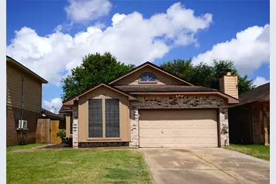 106 Coffee Lane, Lake Jackson, TX 77566 - Photo 1
