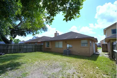 106 Coffee Lane, Lake Jackson, TX 77566 - Photo 32