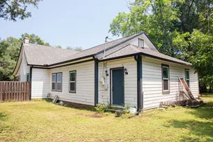 617 S 5th St, Crockett, TX 75835 - Photo 18