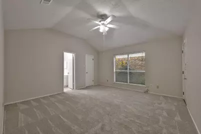 2011 Creek Valley Lane, Sugar Land, TX 77478 - Photo 12