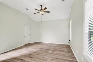 16109 McQueen Rd, Conroe, TX 77302 - Photo 22