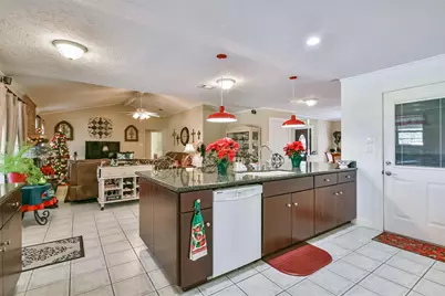 414 Mariachi Street, Crosby, TX 77532 - Photo 10