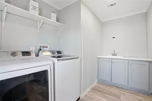 3102 Schroeder Ln, Alvin, TX 77511 - Photo 12