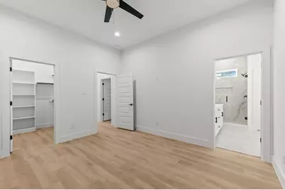 5903 Doolittle Blvd, Houston, TX 77033 - Photo 14