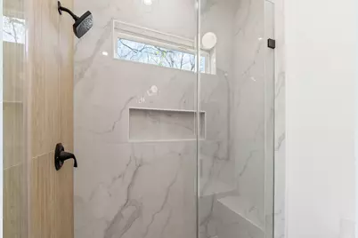 5903 Doolittle Blvd, Houston, TX 77033 - Photo 20