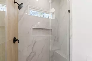 5903 Doolittle Blvd, Houston, TX 77033 - Photo 20