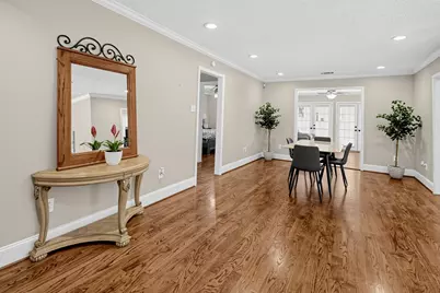 1111 Timbergrove Lane, Houston, TX 77008 - Photo 2