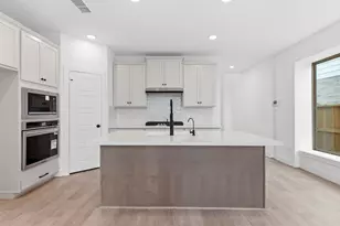 5219 Getty Ln, Iowa Colony, TX 77583 - Photo 12