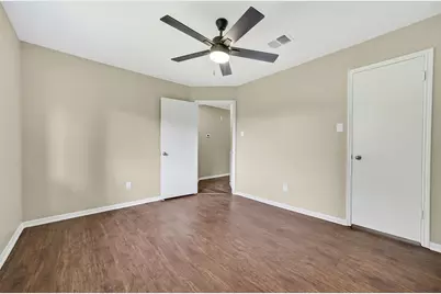 2303 Willow Lake Drive, Houston, TX 77077 - Photo 14