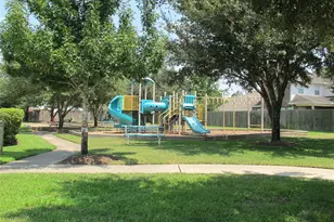 1815 Ash Forest Dr, Katy, TX 77450 - Photo 36