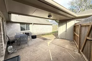 1815 Ash Forest Dr, Katy, TX 77450 - Photo 34