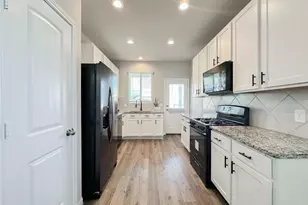 2506 Moapa Dr, Conroe, TX 77384 - Photo 20