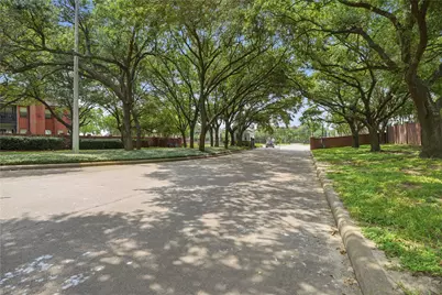 320 Harborside Circle, Kemah, TX 77565 - Photo 34