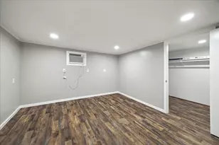 1309 Centennial Dr, Houston, TX 77055 - Photo 22