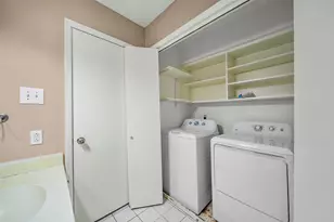 2005 Trixie Ln, Houston, TX 77042 - Photo 26