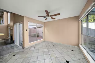2005 Trixie Ln, Houston, TX 77042 - Photo 8