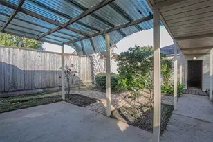 2005 Trixie Ln, Houston, TX 77042 - Photo 14