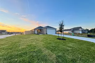 16734 Largetooth Aspen Ln, New Caney, TX 77357 - Photo 2
