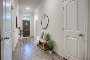 12956 Foster Cir, Willis, TX 77318 - Photo 6