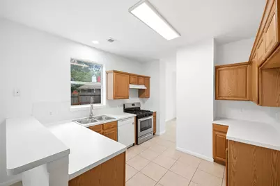 22907 Squirrel Tree Street, Spring, TX 77389 - Photo 14
