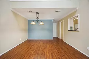 13882 Hollowgreen Dr, Houston, TX 77082 - Photo 6