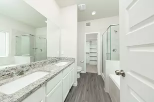 2557 Hawks Eye Dr, Conroe, TX 77301 - Photo 10