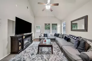 9978 Sterling Pl Dr, Conroe, TX 77303 - Photo 10