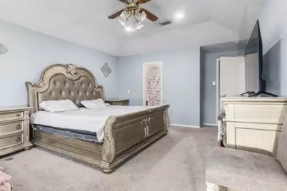 4310 Field Meadow Drive, Katy, TX 77449 - Photo 10