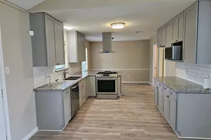 1402 New Orleans St, Deer Park, TX 77536 - Photo 12