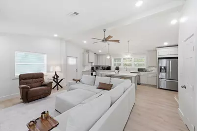 11565 Greenway Drive, Beaumont, TX 77705 - Photo 20