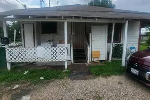 332 Pennsylvania St, Houston, TX 77029 - Photo 2