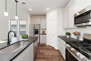 16875 Needlepoint Dr, Conroe, TX 77302 - Photo 4