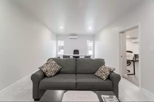 10864 Pecan St, Willis, TX 77318 - Photo 6