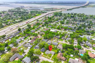 1905 Tennessee St, Baytown, TX 77520 - Photo 40