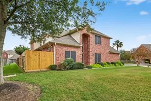 1408 S Friendswood Dr, Friendswood, TX 77546 - Photo 40