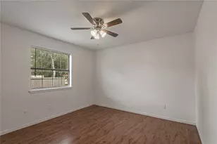 600 Palm St, Huntsville, TX 77340 - Photo 16