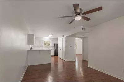 600 Palm Street #12, Huntsville, TX 77340 - Photo 6