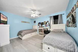 10803 Shannon Mills Ln, Houston, TX 77075 - Photo 34