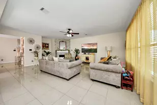 10803 Shannon Mills Ln, Houston, TX 77075 - Photo 18