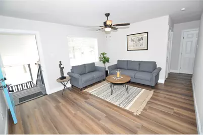 2655 Fountain View Street #3, New Caney, TX 77357 - Photo 6