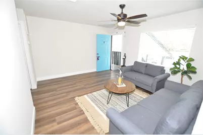 2655 Fountain View Street #3, New Caney, TX 77357 - Photo 6