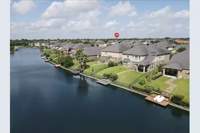3935 Amalfi Shores Court, Missouri City, TX 77459 - Photo 46