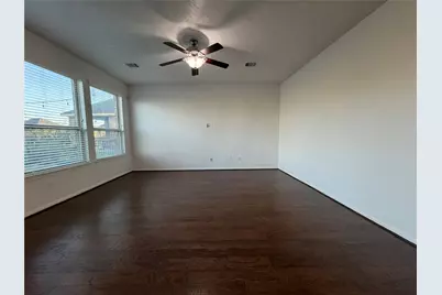 3935 Amalfi Shores Court, Missouri City, TX 77459 - Photo 8
