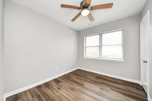 2112 Dewberry Ln, Pasadena, TX 77502 - Photo 16